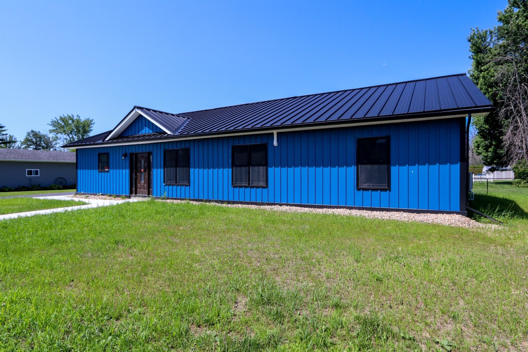 28 Delaware Street Rouses Point NY 12979