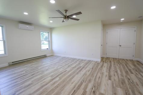 28 Delaware Street Rouses Point NY 12979