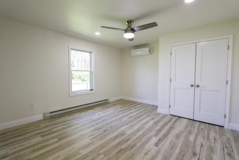 28 Delaware Street Rouses Point NY 12979