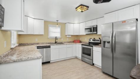 3252 U.s. 9 Peru NY 12972