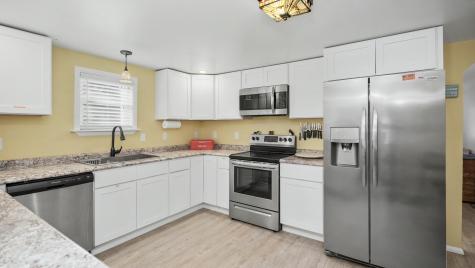 3252 U.s. 9 Peru NY 12972