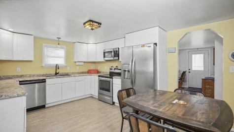 3252 U.s. 9 Peru NY 12972