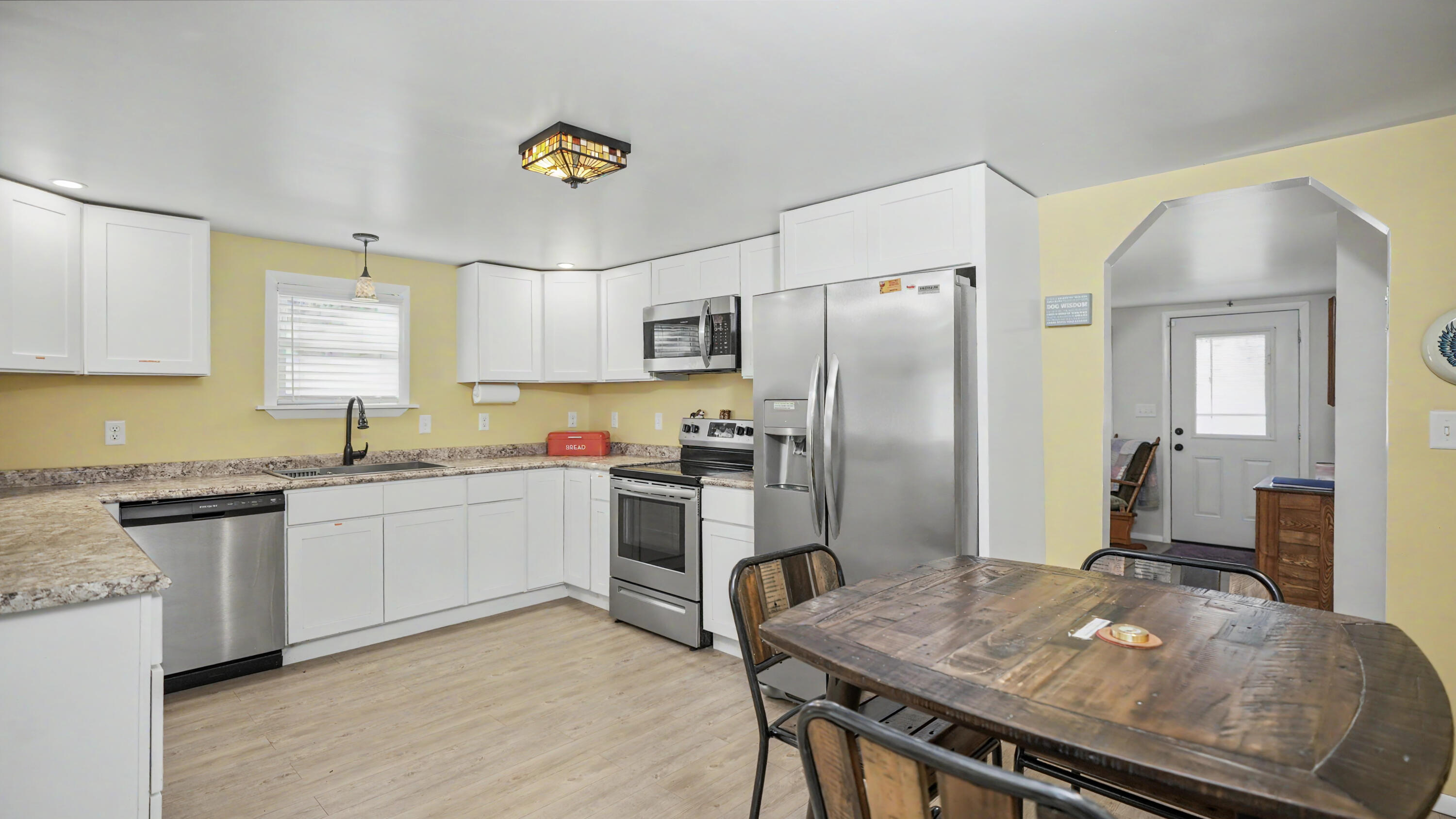 3252 U.s. 9 Peru NY 12972