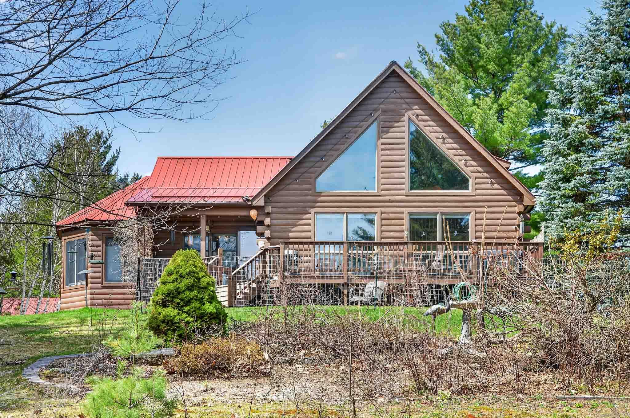 19 Huntington Avenue Morrisonville NY 12962