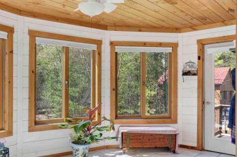 19 Huntington Avenue Morrisonville NY 12962