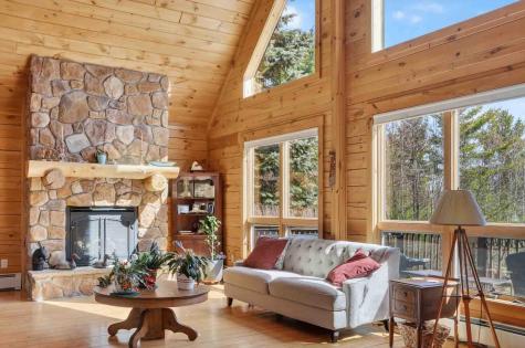 19 Huntington Avenue Morrisonville NY 12962