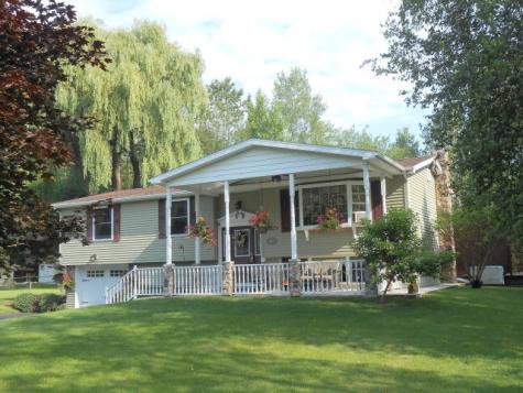 19 Rosbo Lane Morrisonville NY 12962