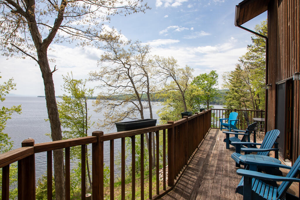 24 Gilbert Cameron Lane Keeseville NY 12944