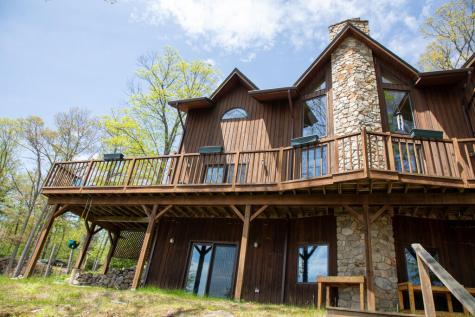 24 Gilbert Cameron Lane Keeseville NY 12944