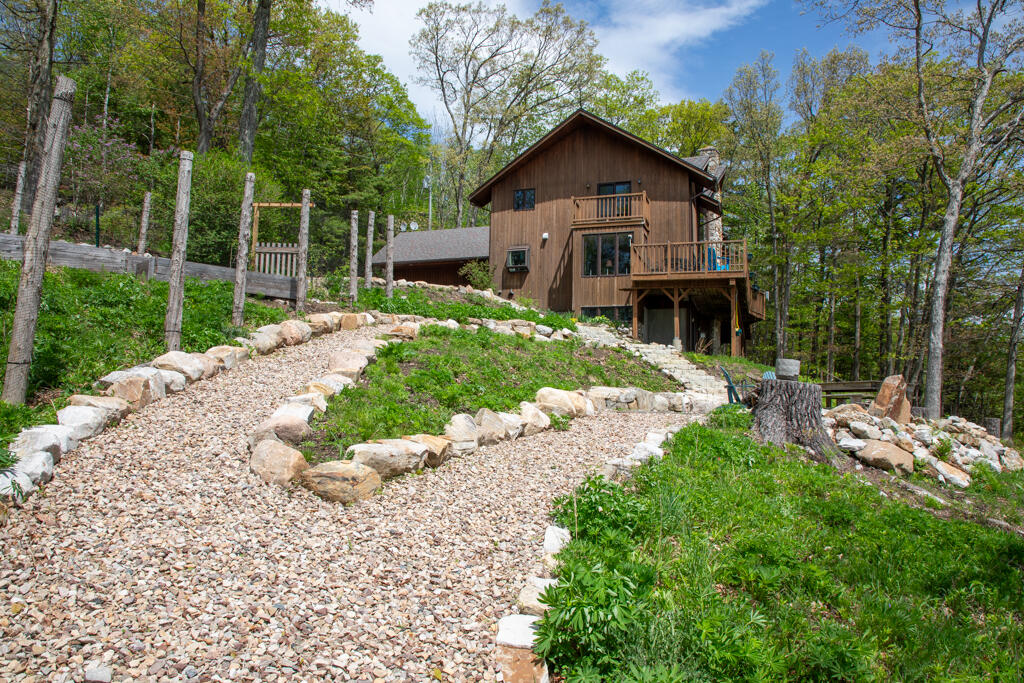 24 Gilbert Cameron Lane Keeseville NY 12944