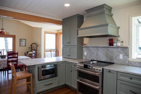 24 Gilbert Cameron Lane Keeseville NY 12944