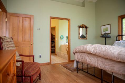 24 Gilbert Cameron Lane Keeseville NY 12944