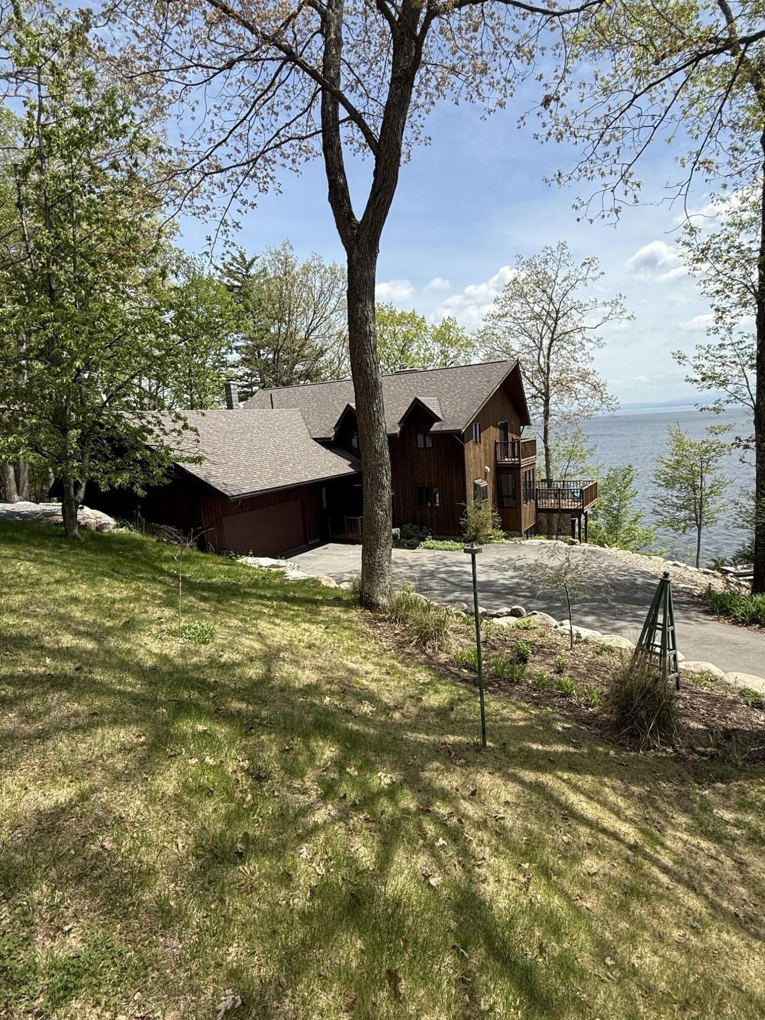 24 Gilbert Cameron Lane Keeseville NY 12944