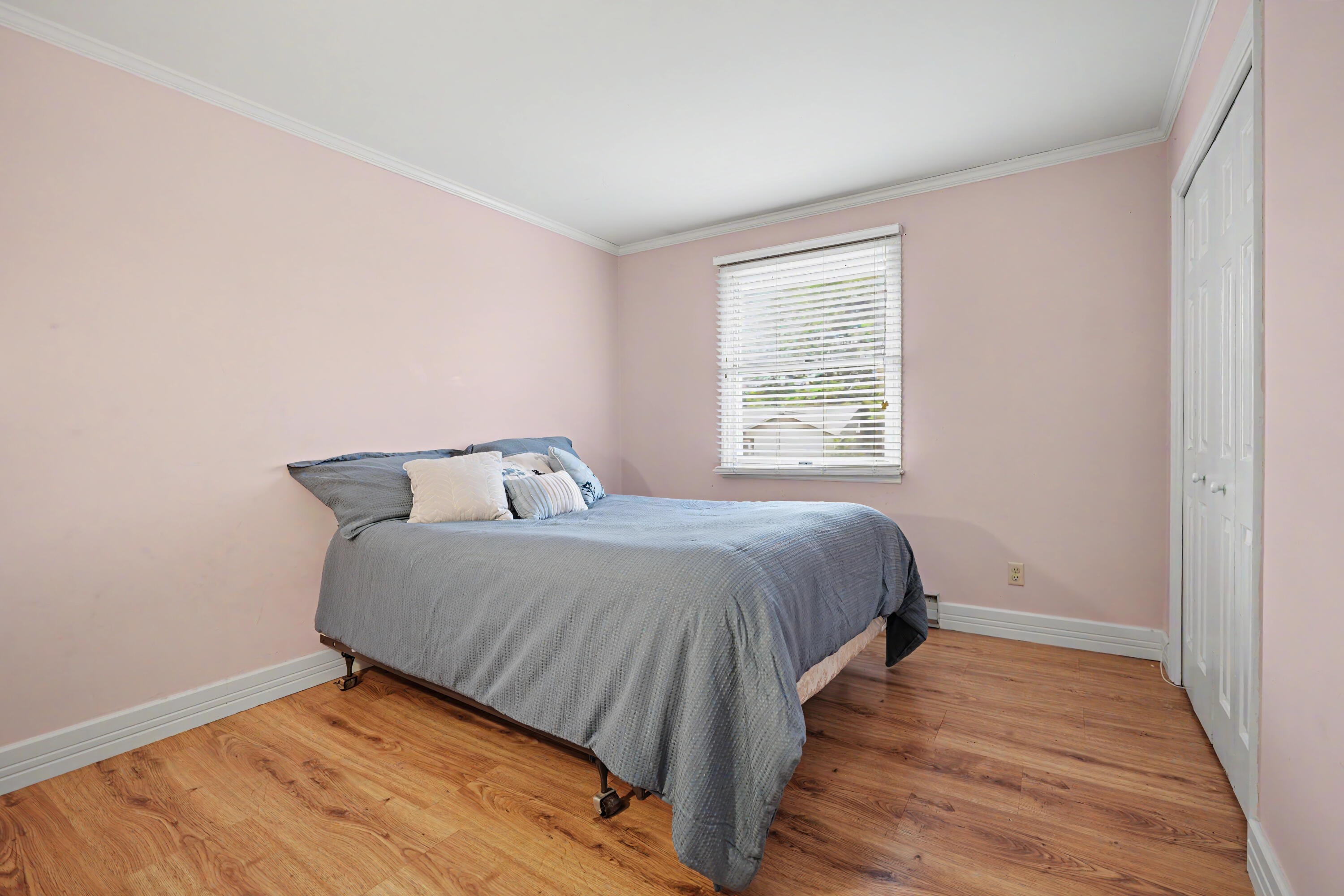 11 Trafalgar Drive Plattsburgh NY 12901