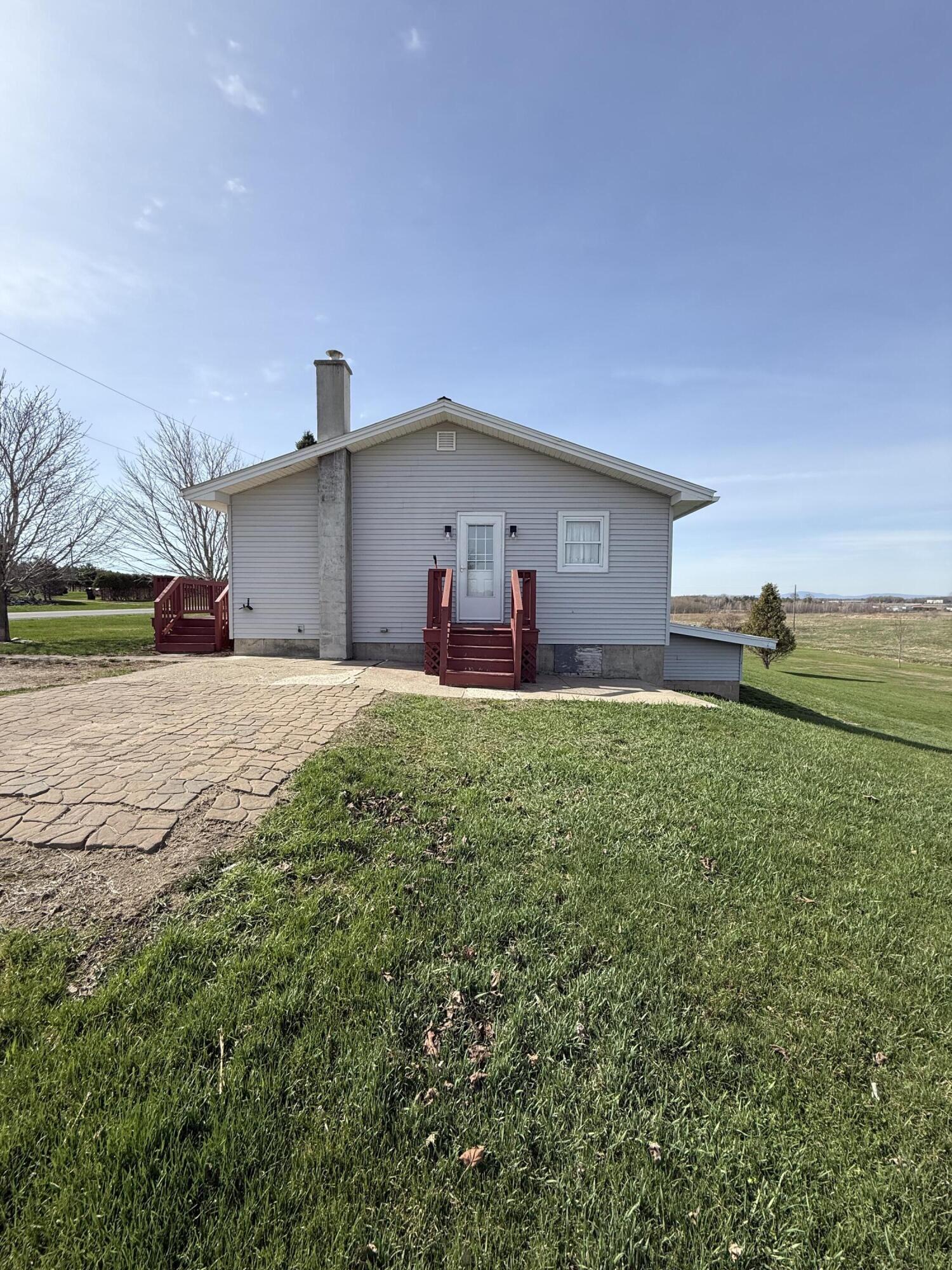 123 Meridian Road Champlain NY 12919