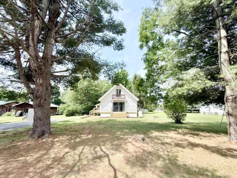 24 Locust Lane Keeseville NY 12944