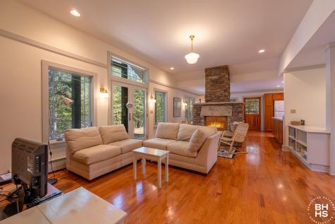 81 Stony Creek Road Saranac Lake NY 12983