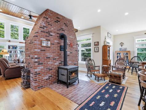 163 Mountain View Lane Wilmington NY 12997
