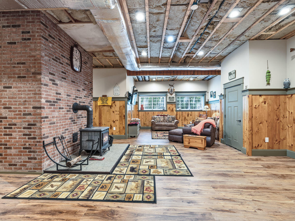 163 Mountain View Lane Wilmington NY 12997