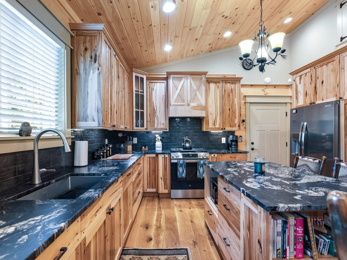 163 Mountain View Lane Wilmington NY 12997