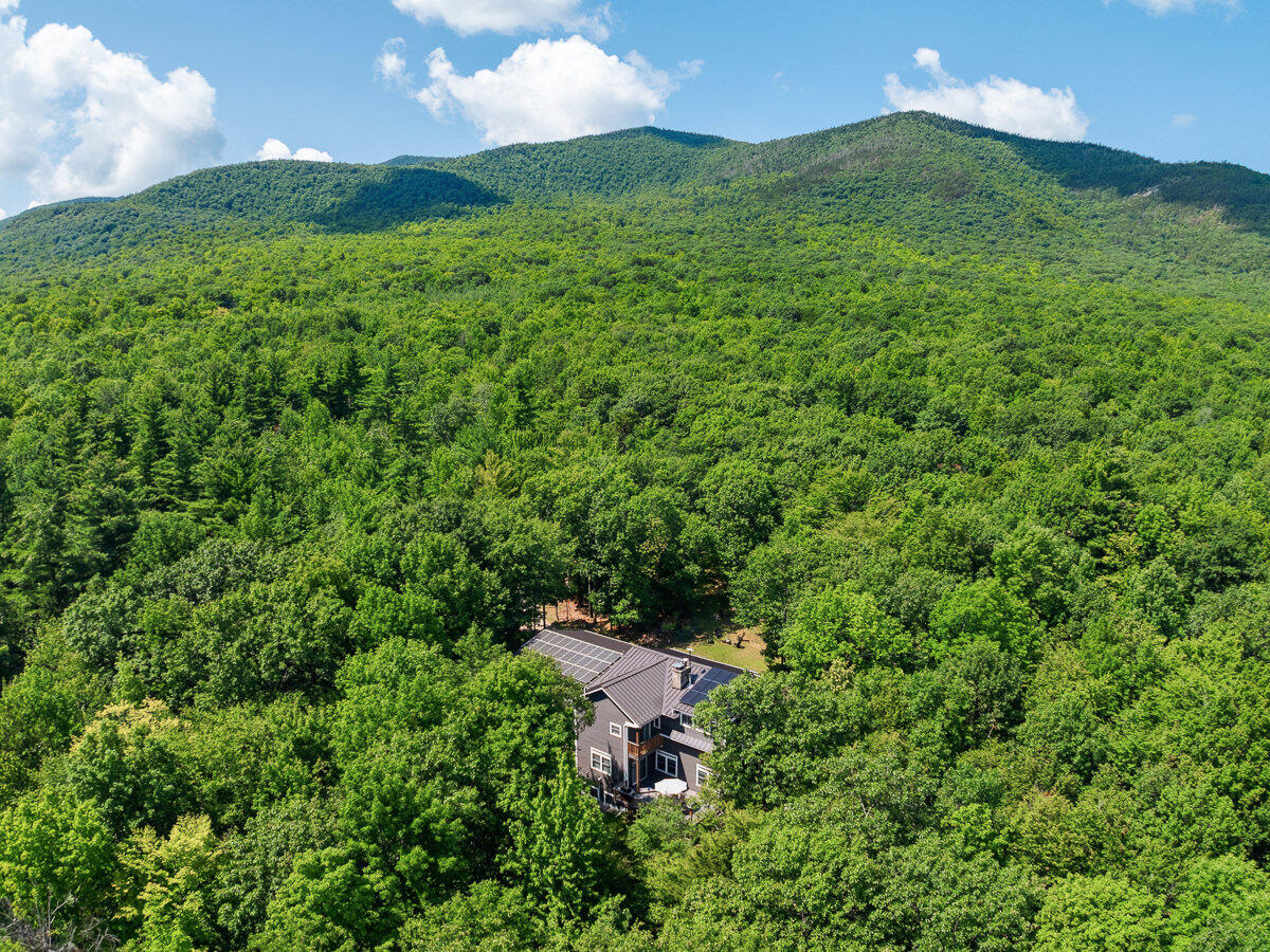163 Mountain View Lane Wilmington NY 12997