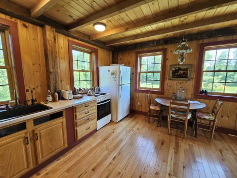 31 Block House Road Essex NY 12936