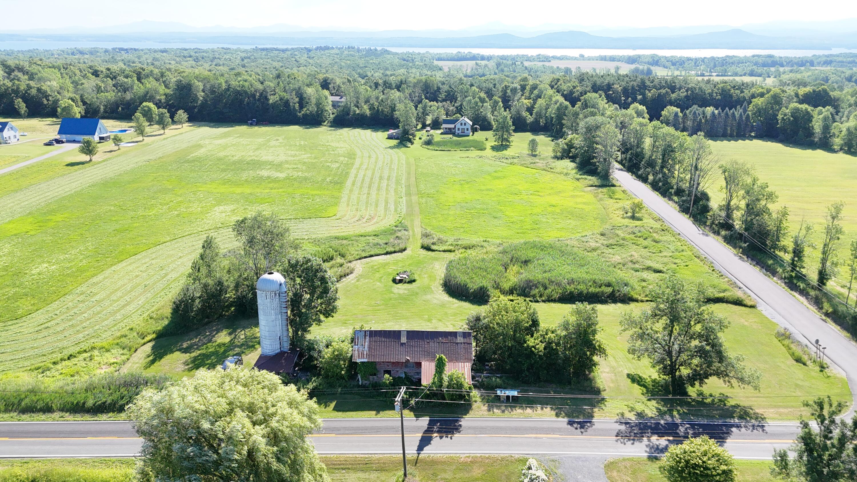 31 Block House Road Essex NY 12936