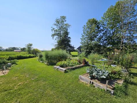31 Block House Road Essex NY 12936