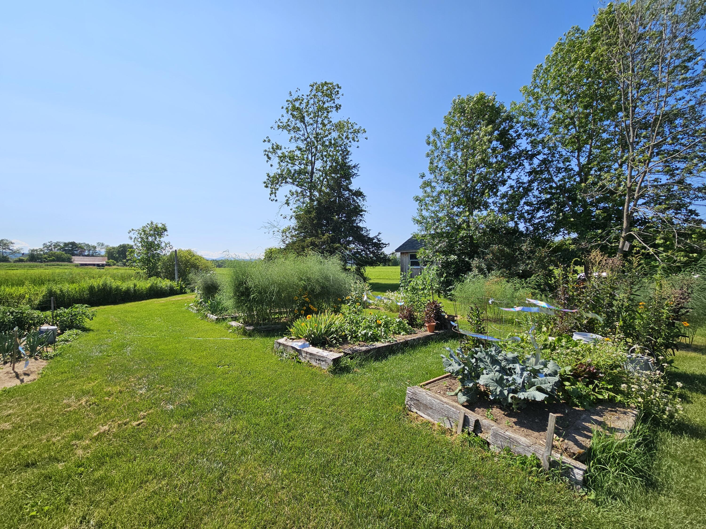 31 Block House Road Essex NY 12936