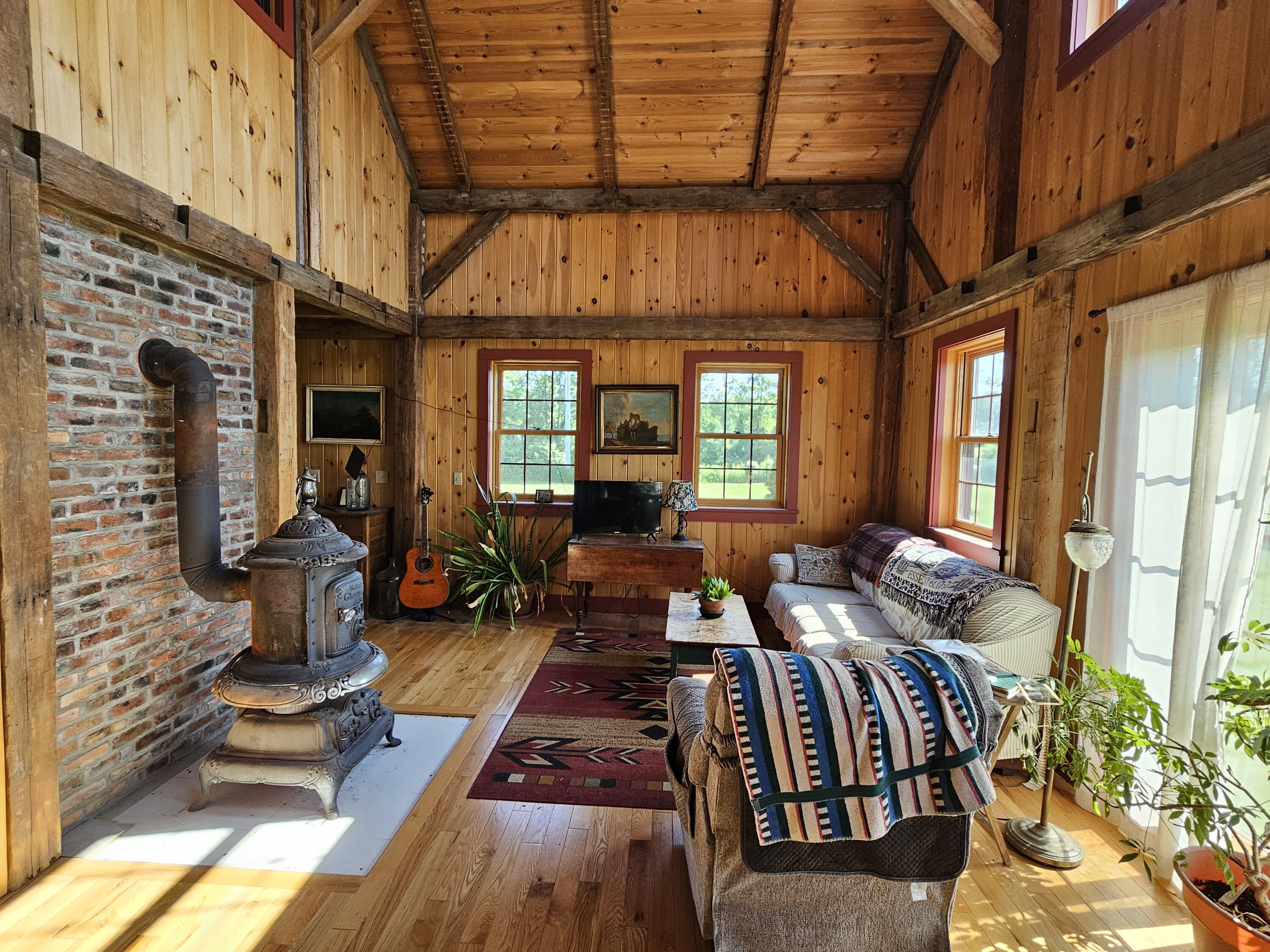 31 Block House Road Essex NY 12936