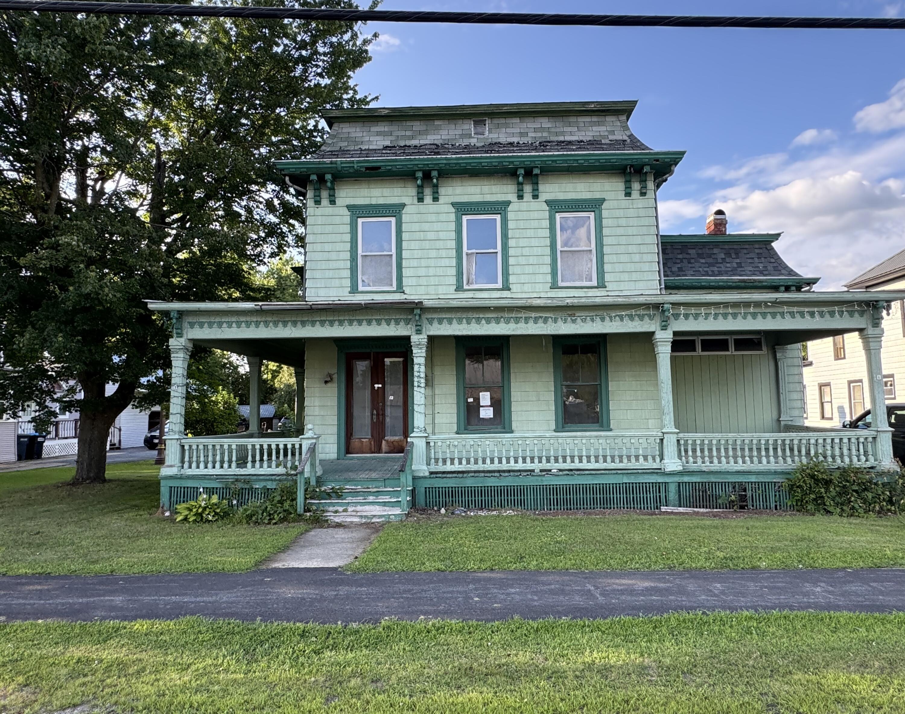 2458 U.s. 11 Mooers NY 12958