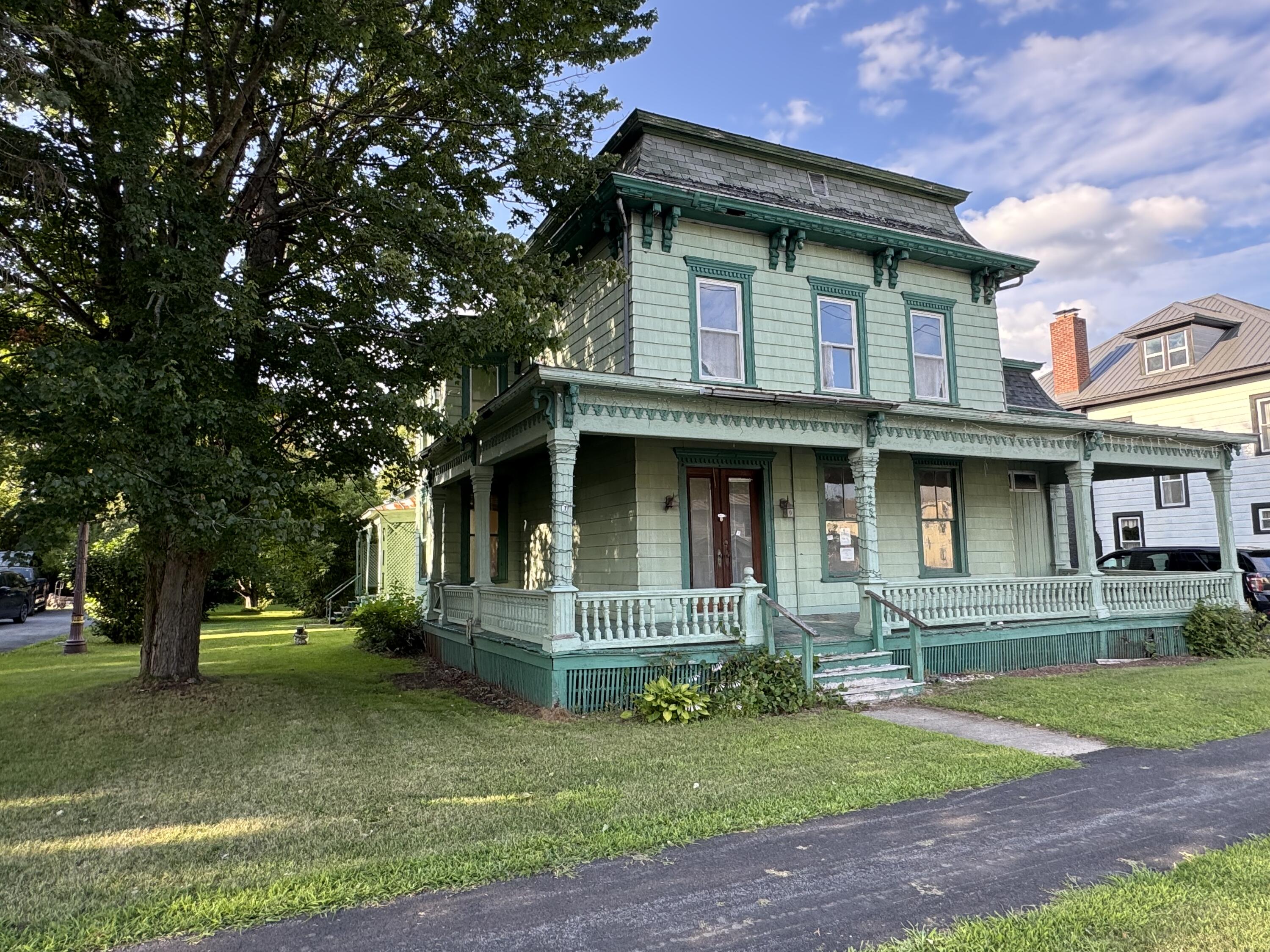 2458 U.s. 11 Mooers NY 12958