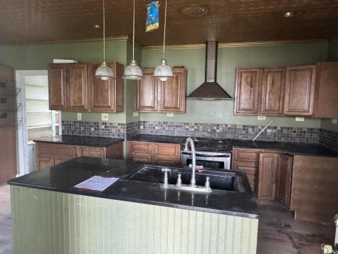 2458 U.s. 11 Mooers NY 12958