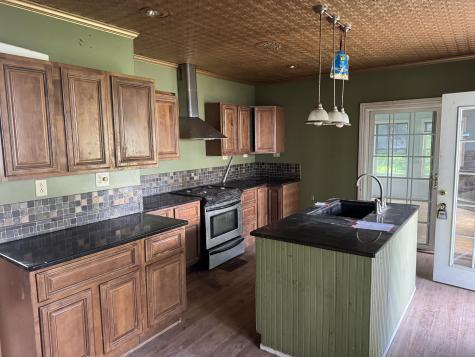 2458 U.s. 11 Mooers NY 12958