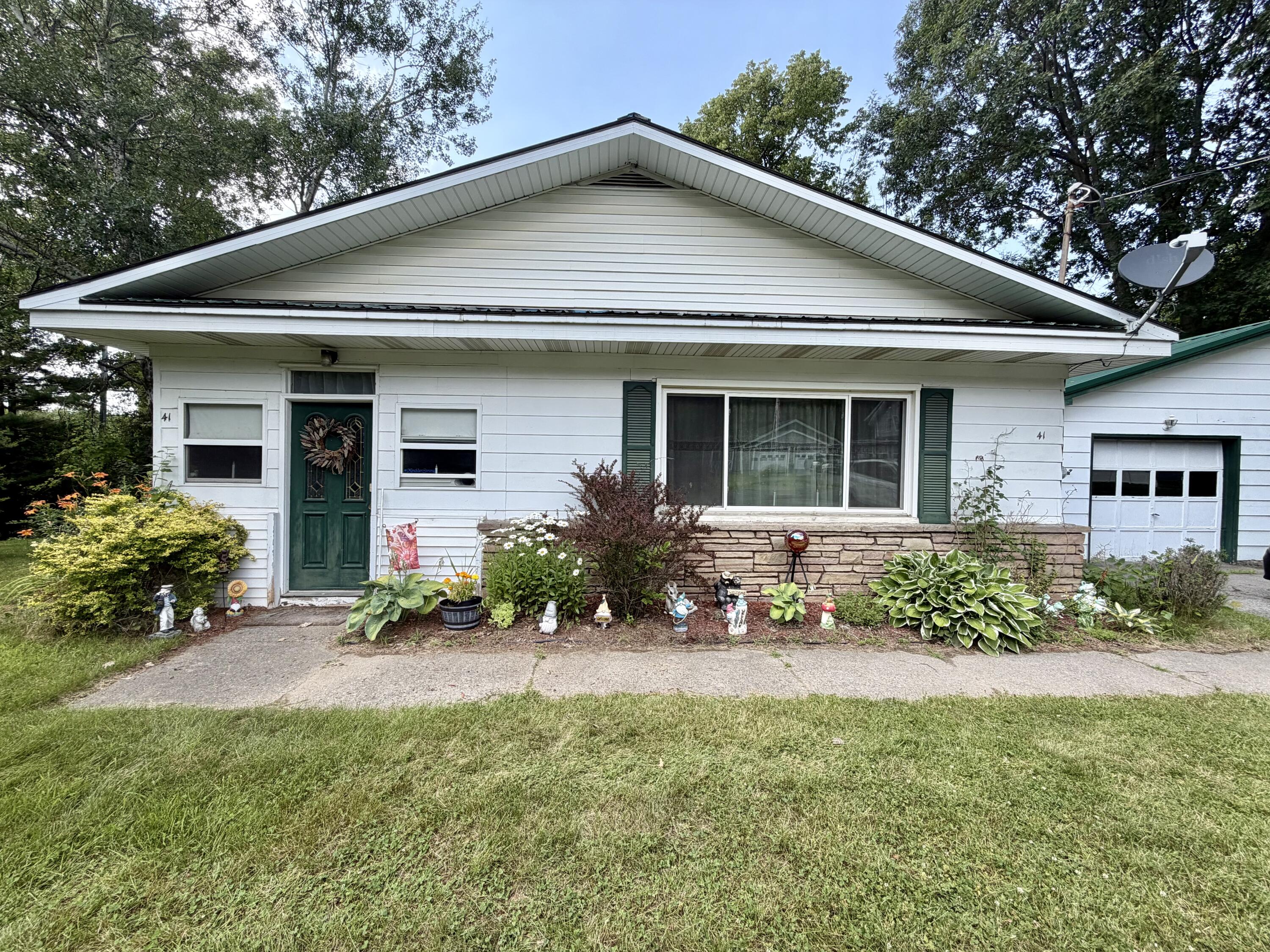 41 Junction Road Malone NY 12953