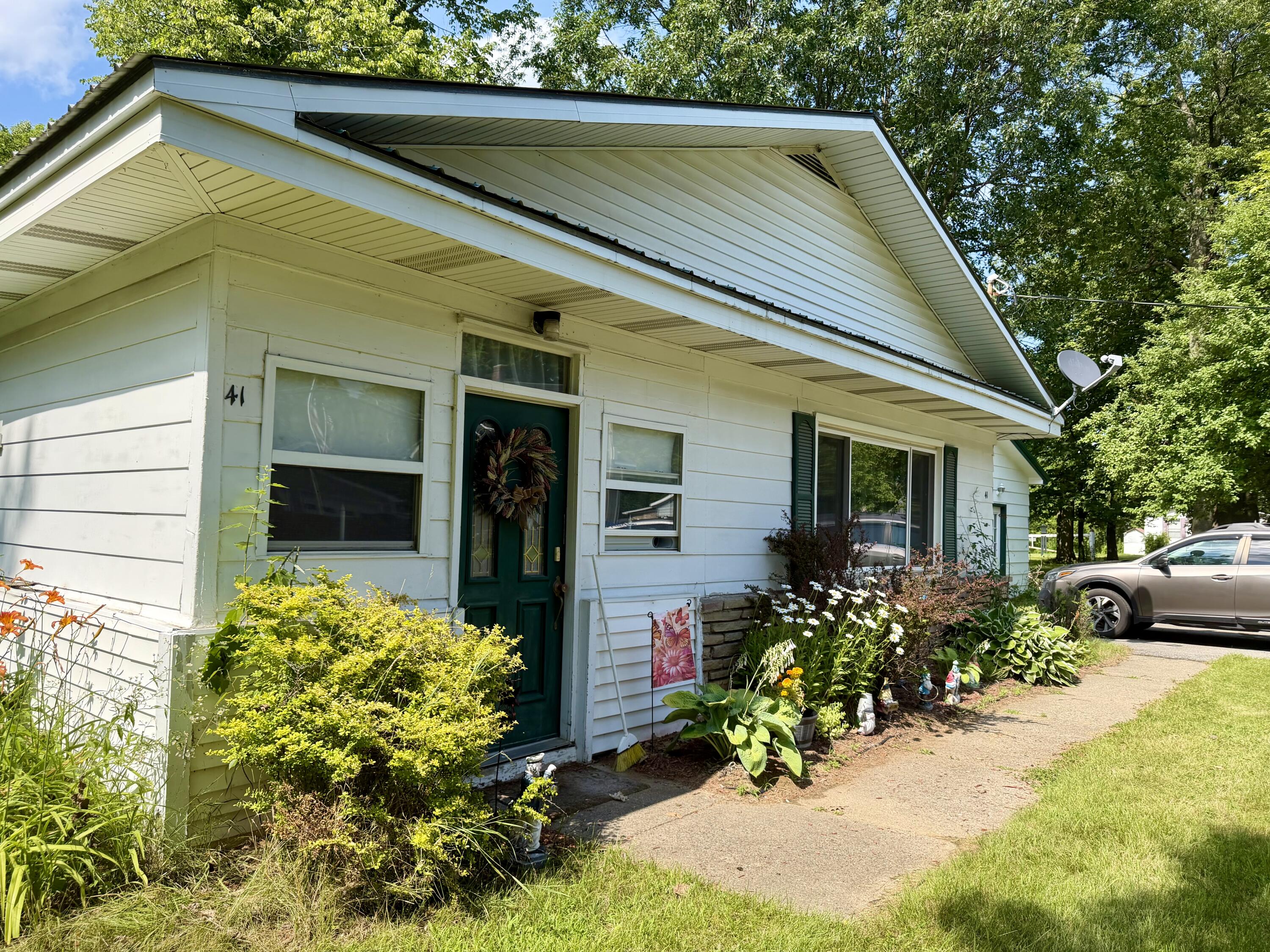 41 Junction Road Malone NY 12953