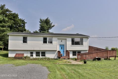 660 River Road Peru NY 12972