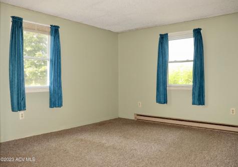 660 River Road Peru NY 12972