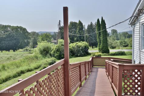 660 River Road Peru NY 12972