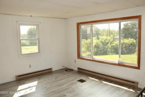 660 River Road Peru NY 12972