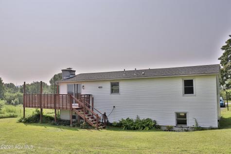 660 River Road Peru NY 12972