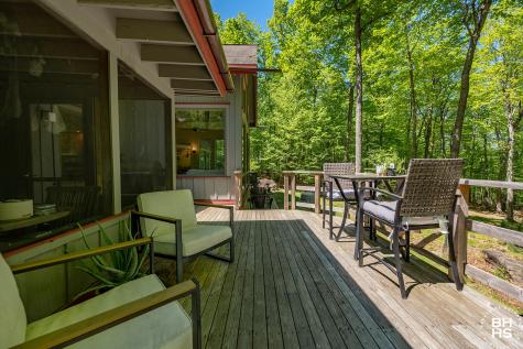 32 Corliss Point Way Keene NY 12942