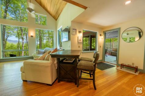 32 Corliss Point Way Keene NY 12942