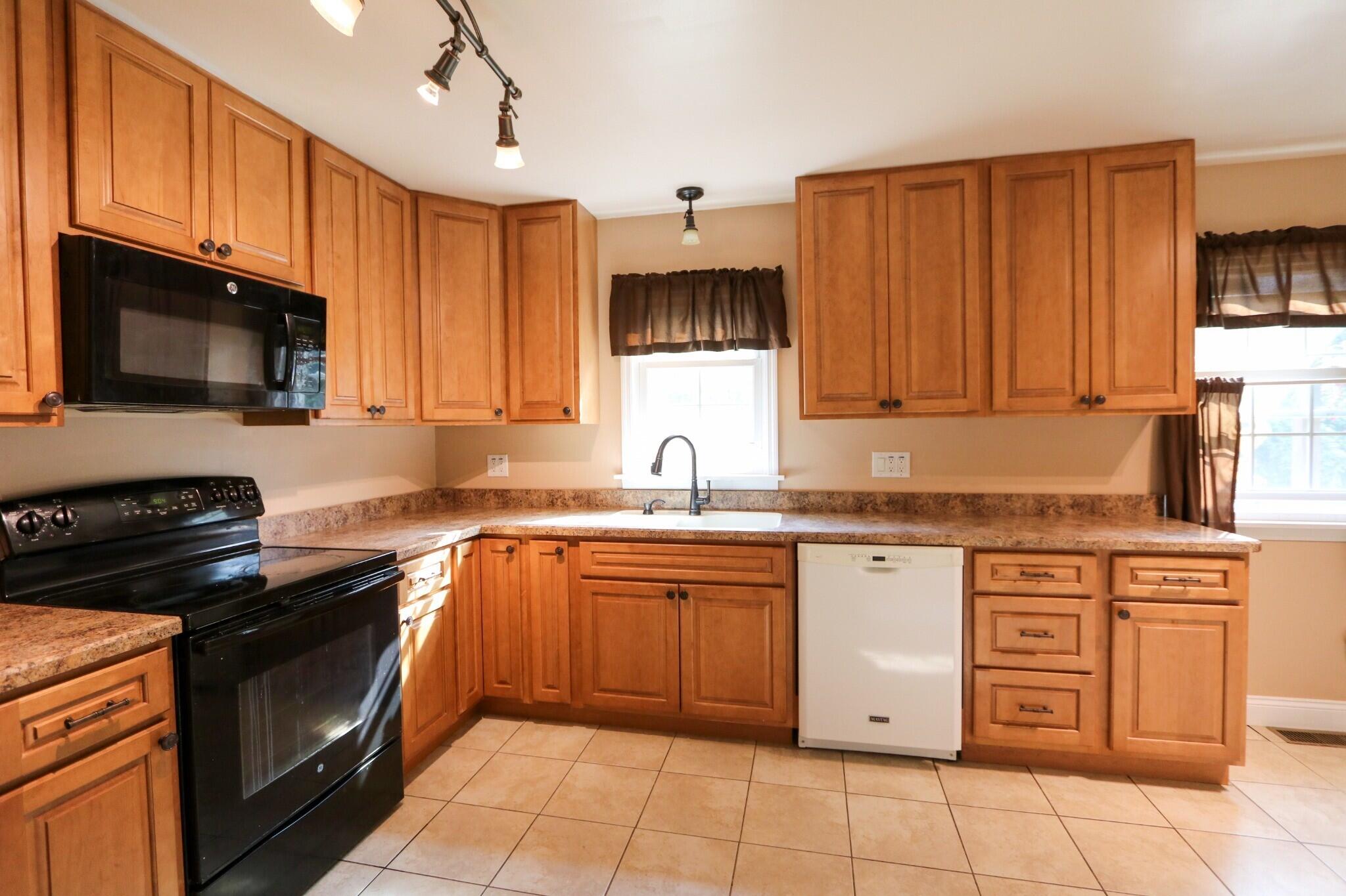 33 Maple Street Morrisonville NY 12962