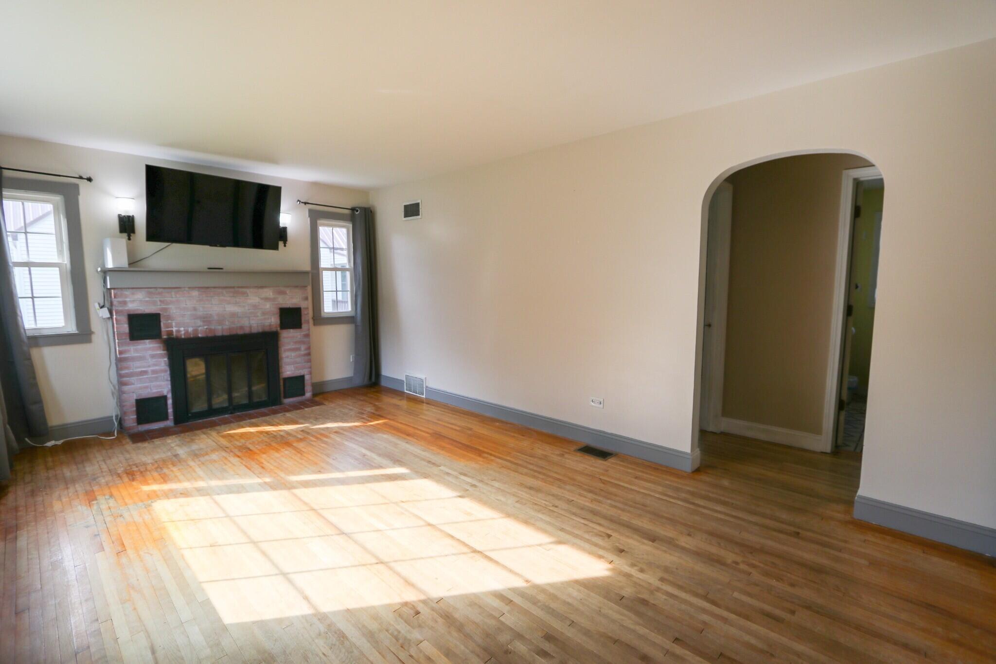 33 Maple Street Morrisonville NY 12962