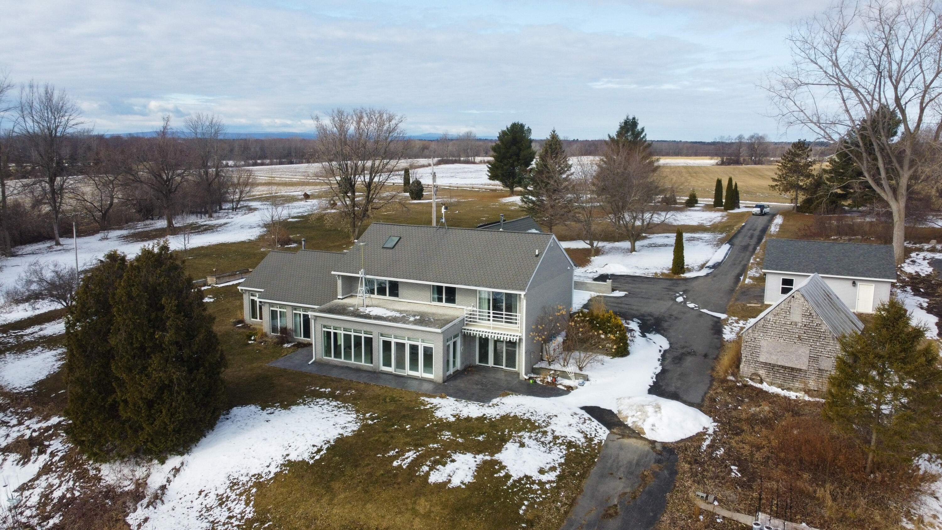 17 Dumont Road Champlain NY 12919