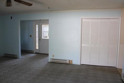 48 Joyce Avenue Morrisonville NY 12962