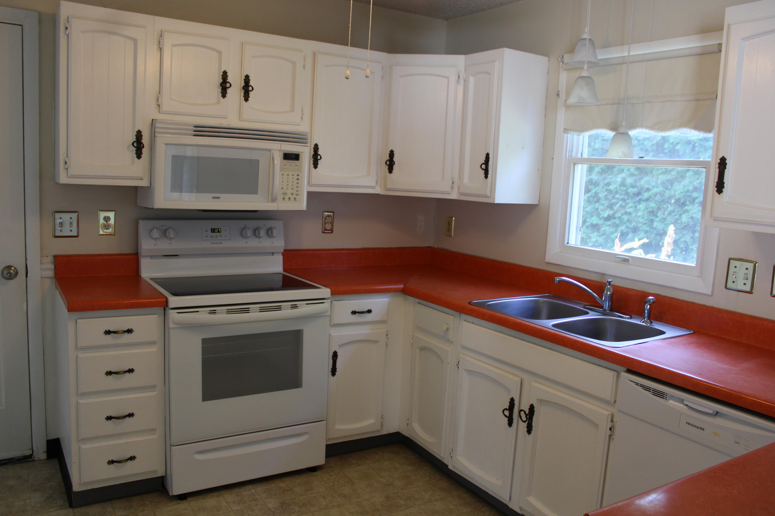 48 Joyce Avenue Morrisonville NY 12962