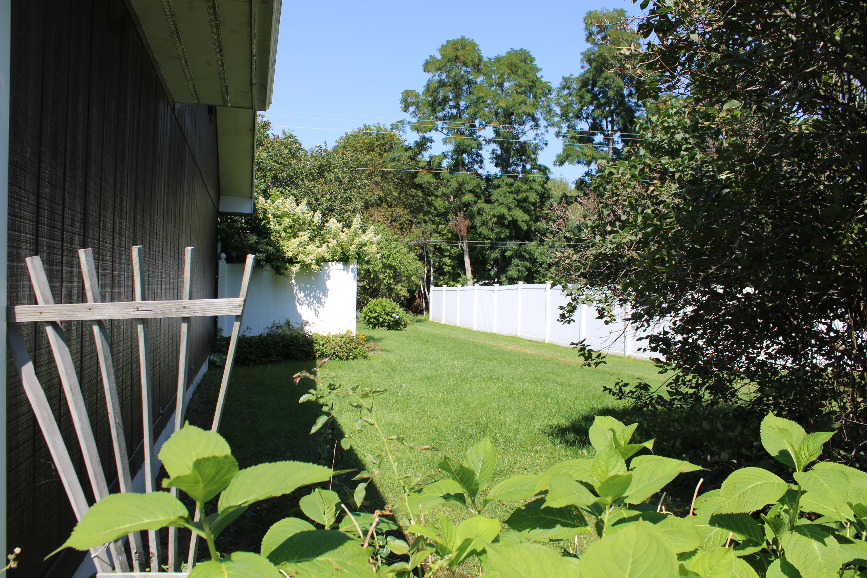 48 Joyce Avenue Morrisonville NY 12962