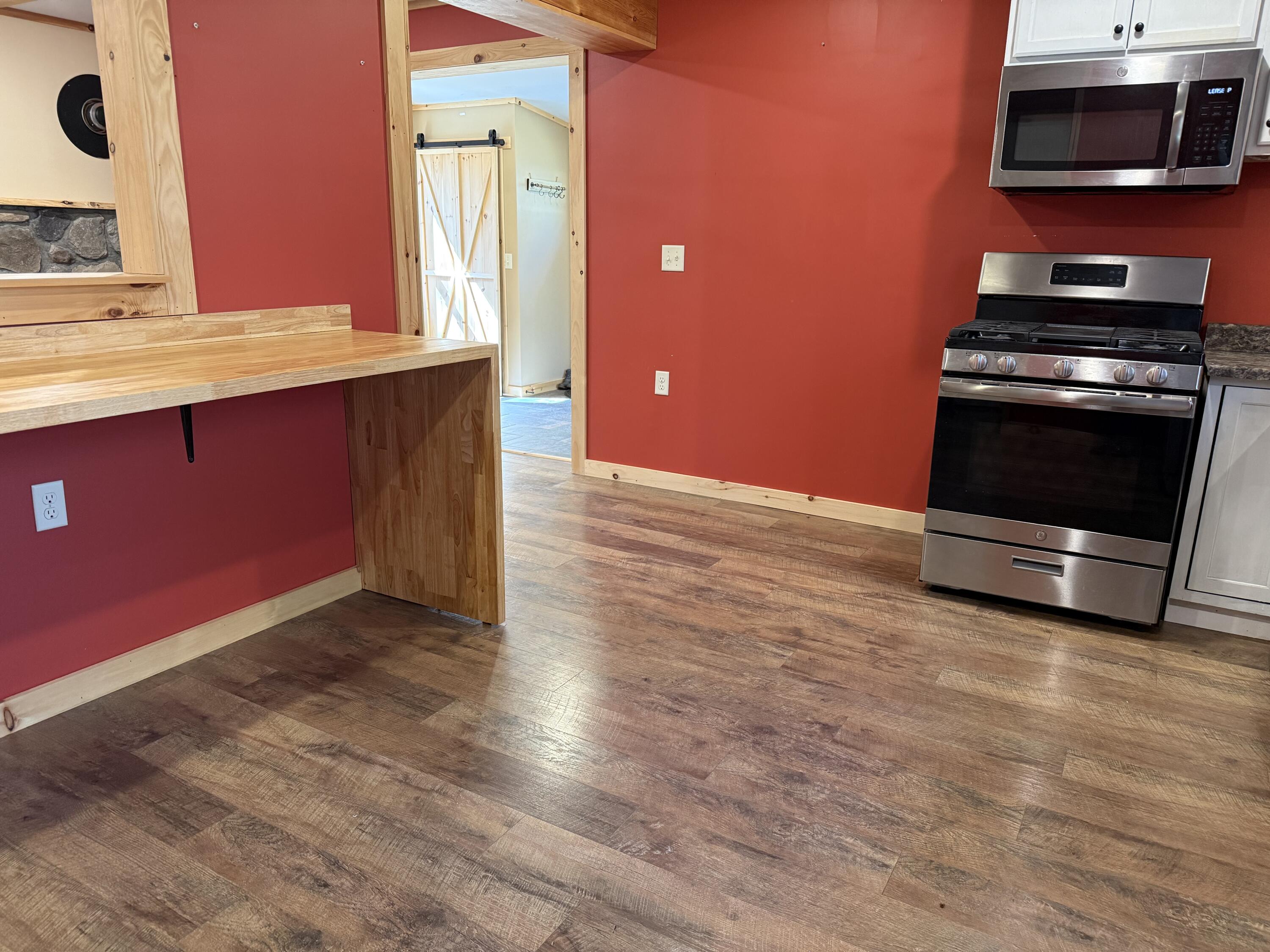 109 Tannenbaum Lane Jay NY 12941